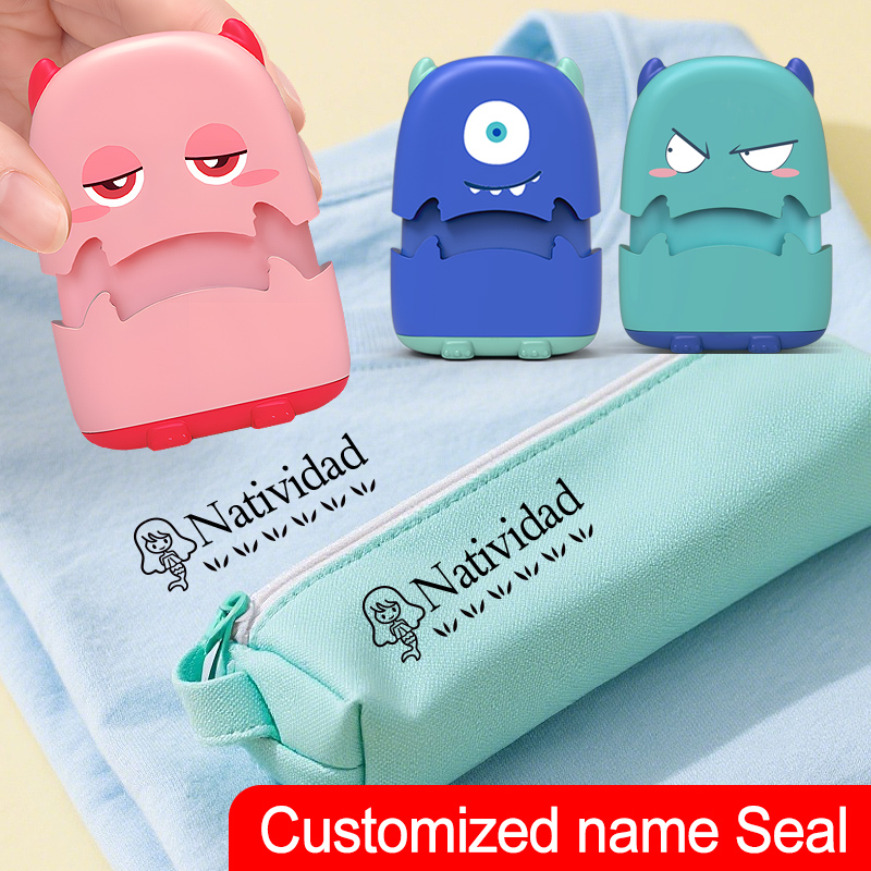 Travel Accessories For Baby - Grawerowany stempel z imieniem dziecka –