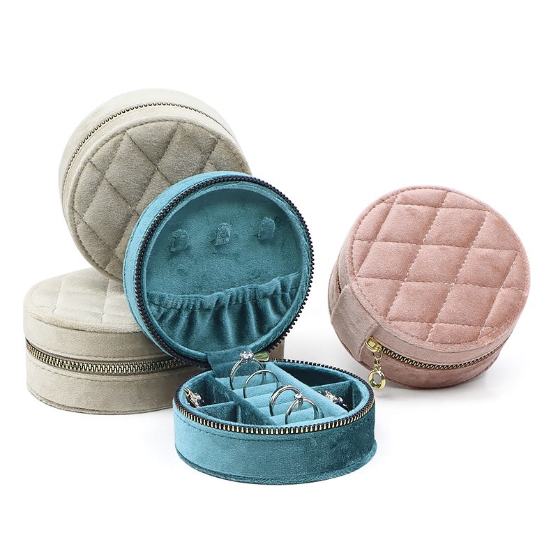 Okrągłe diamentowe aksamitne p – Travel Accessories Display recenzja i cena